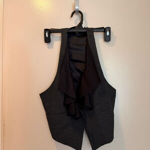 Forever 21 Black and Gray Sleeveless Vest